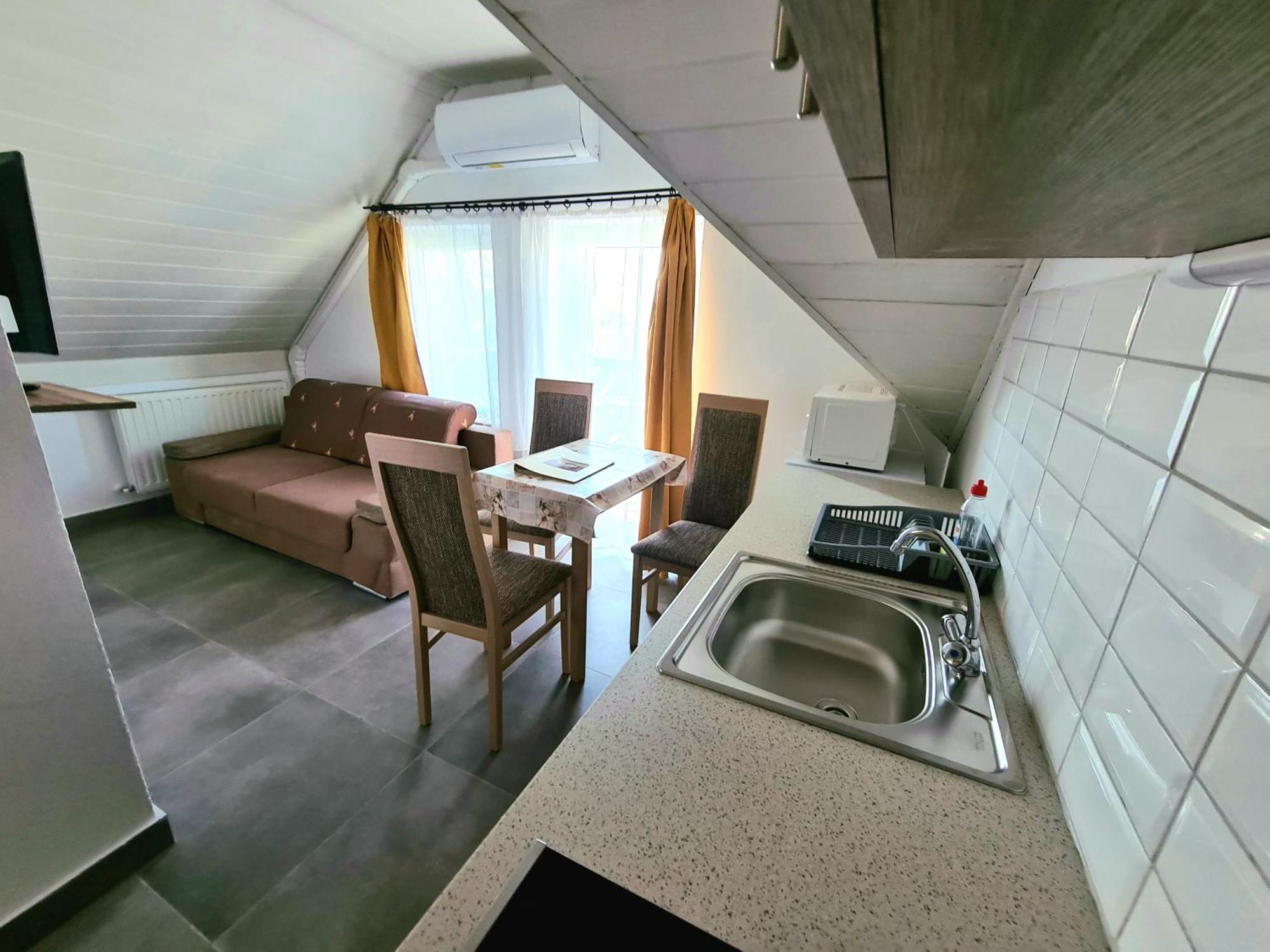 Regina Apartman Hegykő Eksteriør billede